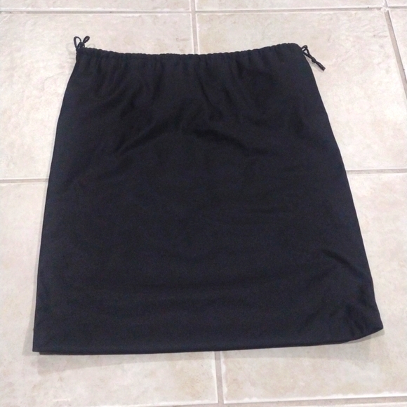 Black Drawstring Protection Storage Dust Bag Sized 18 x 13.5 inches - Women - Picture 1 of 8
